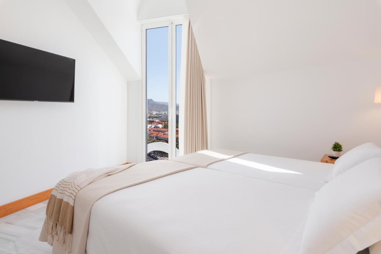Tower Suites By Upper Luxury Housing - Parque Santiago Плая-де-лас-Америкас Экстерьер фото